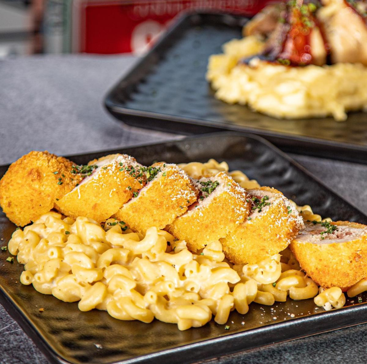 Sloppy Joe American Bar & Grill, Marina Zeas Online Reservations e