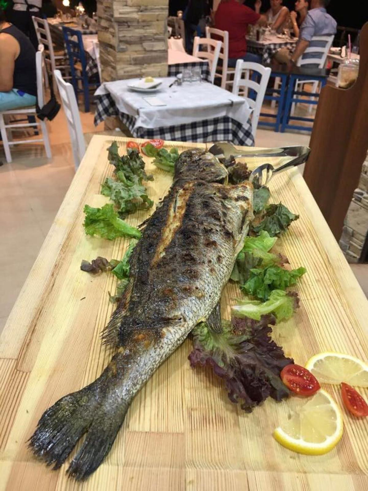 Almira Fish and Meat, Alexandroupoli Online Reservations e